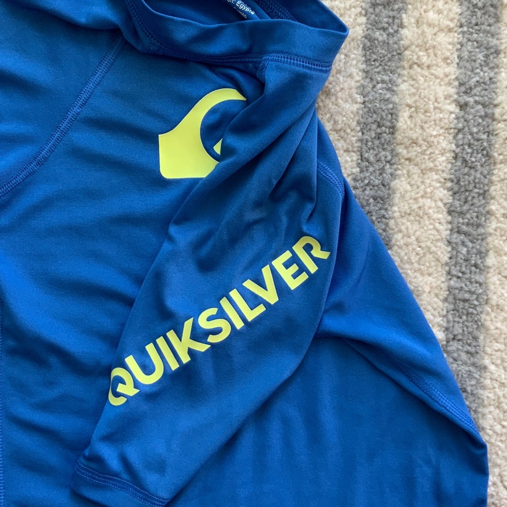 Quiksilver Blue Rash Guard - Picture 4 of 5